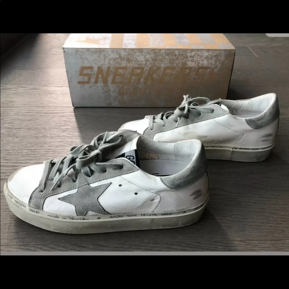 Golden Goose Sneakers - Picture 3 of 6
